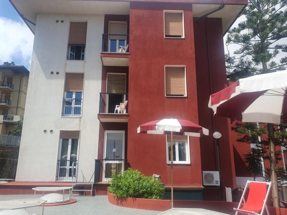 Fegina 3 Deluxe Bedrooms & Bathrooms Μοντερόσο αλ Μάρε Εξωτερικό φωτογραφία