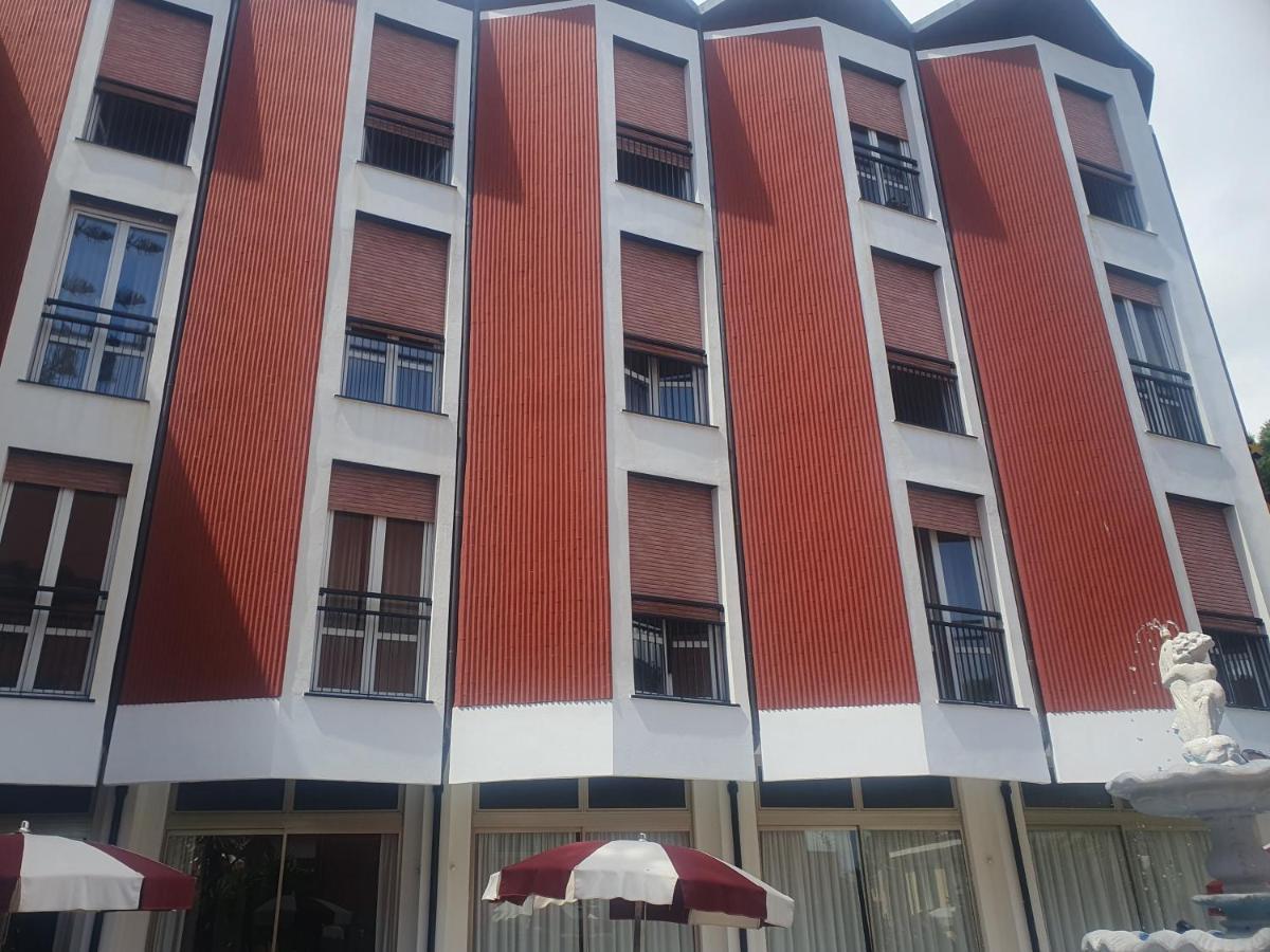 Fegina 3 Deluxe Bedrooms & Bathrooms Μοντερόσο αλ Μάρε Εξωτερικό φωτογραφία